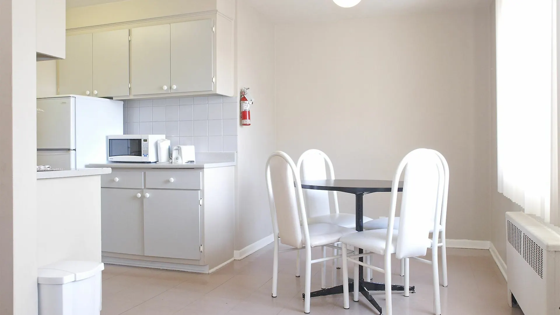 Beausejour Hotel Apartments/Hotel Dorval Aparthotel