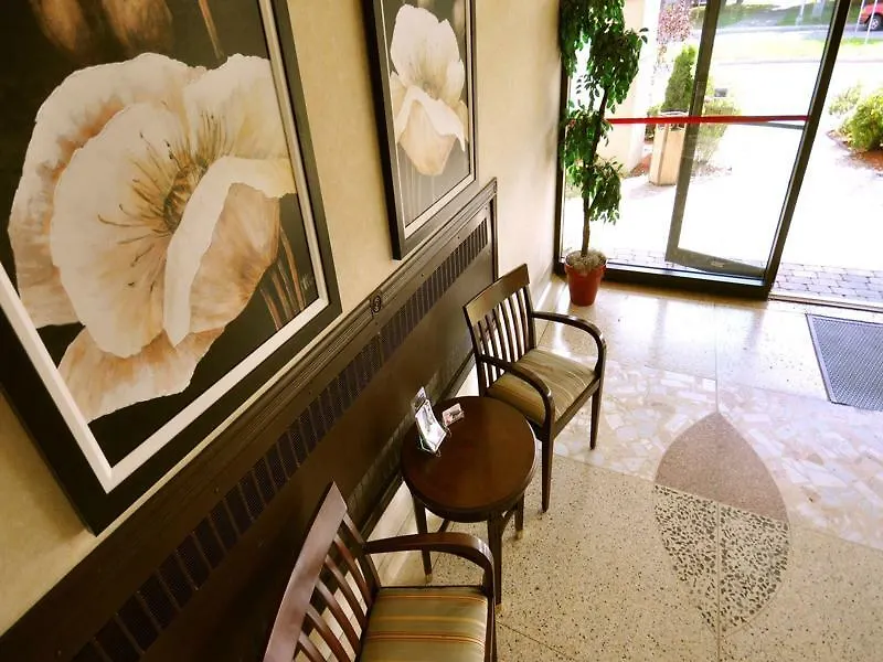 Aparthotel Beausejour Hotel Apartments/Hotel Dorval